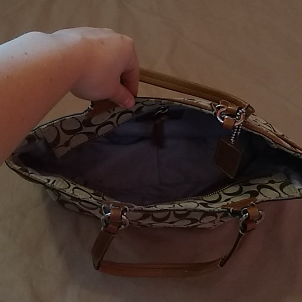 Coach Purse - Picture 3 of 4